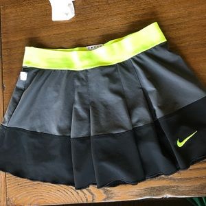 Nike tennis skirt